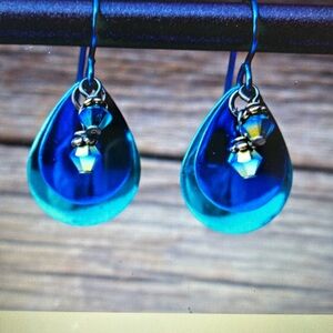 Margaritiville metal Teardrop Earrings from Cool Water of Montana